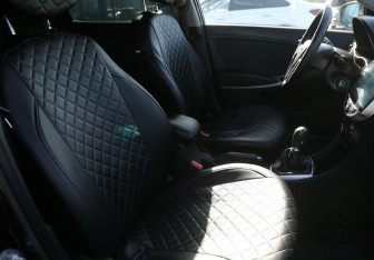 Подержанный автомобиль Hyundai Solaris Sedan 2013 года (10 фото)