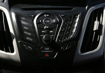 Подержанный автомобиль Ford Focus Hatchback 2014 года (13 фото)