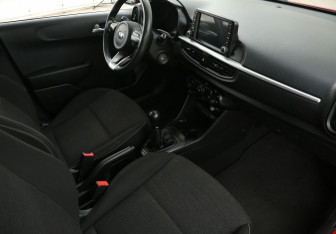 Подержанный автомобиль Kia Picanto 2018 года (17 фото)