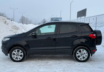 Подержанный автомобиль Ford EcoSport 2014 года (4 фото)