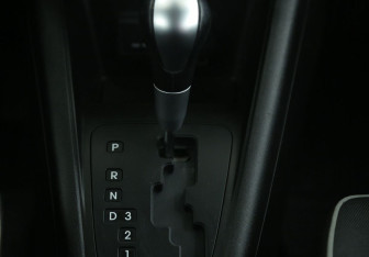 Подержанный автомобиль Kia Venga 2013 года (15 фото)