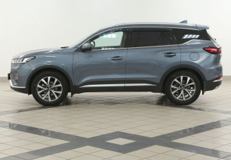 Подержанный автомобиль Chery Tiggo 7 Pro 2021 года (7 фото)