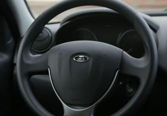 Подержанный автомобиль LADA (ВАЗ) Granta Sedan 2023 года (16 фото)