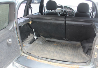 Подержанный автомобиль Chevrolet Niva 2008 года (14 фото)