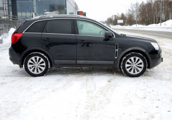 Подержанный автомобиль Opel Antara 2014 года (7 фото)