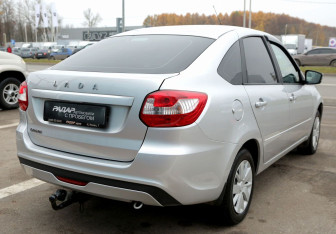 Подержанный автомобиль LADA (ВАЗ) Granta Liftback 2023 года (6 фото)