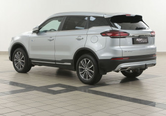 Подержанный автомобиль Geely Atlas Pro 2023 года (2 фото)