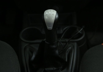 Подержанный автомобиль LADA (ВАЗ) Kalina Wagon 2015 года (15 фото)