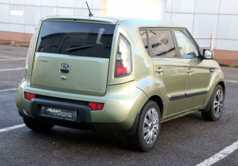 Подержанный автомобиль Kia Soul 2011 года (6 фото)