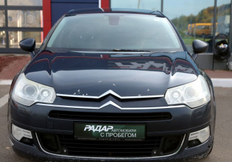 Подержанный автомобиль Citroen C5 Wagon 2008 года (2 фото)
