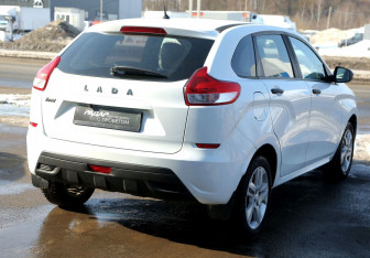 Подержанный автомобиль LADA (ВАЗ) XRAY 2016 года (6 фото)