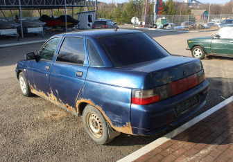 Подержанный автомобиль LADA (ВАЗ) 2110 2005 года (5 фото)