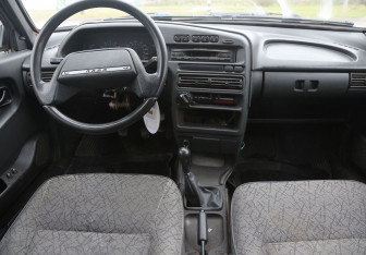 Подержанный автомобиль LADA (ВАЗ) 2115 2007 года (12 фото)