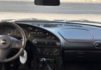 Подержанный автомобиль Chevrolet Niva 2011 года (11 фото)