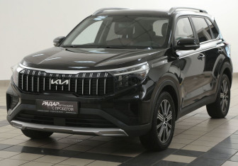 Подержанный автомобиль Kia Sportage 2022 года (8 фото)