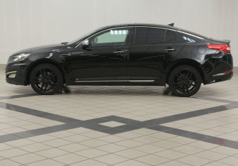 Подержанный автомобиль Kia Optima Sedan 2012 года (7 фото)