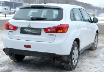 Подержанный автомобиль Mitsubishi ASX 2013 года (6 фото)