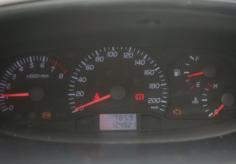 Подержанный автомобиль Geely MK 2012 года (18 фото)