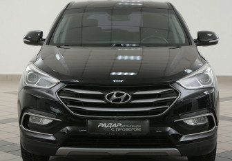 Подержанный автомобиль Hyundai Santa Fe 2016 года (6 фото)
