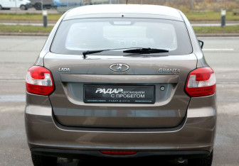 Подержанный автомобиль LADA (ВАЗ) Granta Liftback 2017 года (5 фото)