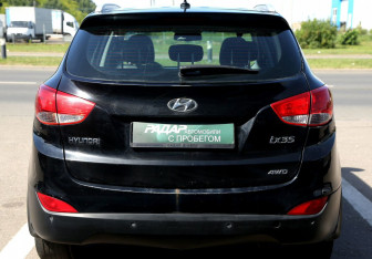 Подержанный автомобиль Hyundai ix35 2013 года (5 фото)