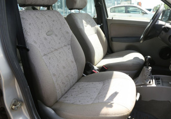 Подержанный автомобиль LADA (ВАЗ) Kalina Sedan 2010 года (10 фото)