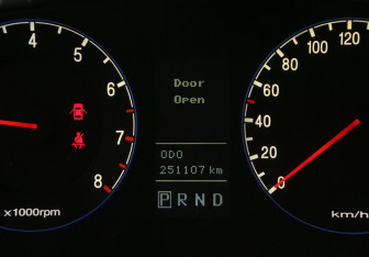Подержанный автомобиль Hyundai Grandeur 2007 года (20 фото)