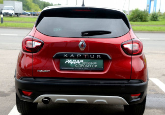 Подержанный автомобиль Renault Kaptur 2020 года (5 фото)