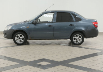 Подержанный автомобиль LADA (ВАЗ) Granta Sedan 2014 года (6 фото)