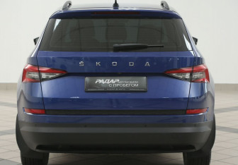 Подержанный автомобиль Skoda Kodiaq 2021 года (3 фото)