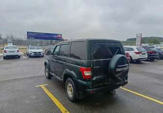 Подержанный автомобиль УАЗ Patriot 2015 года (5 фото)