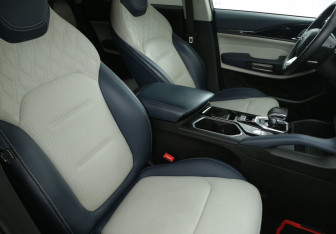 Подержанный автомобиль Jetour X50 2024 года (10 фото)