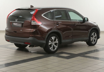 Подержанный автомобиль Honda CR-V 2013 года (4 фото)