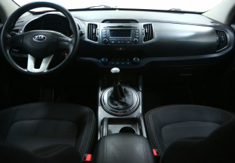 Подержанный автомобиль Kia Sportage 2013 года (8 фото)