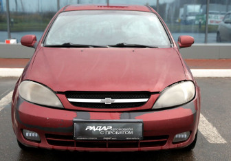 Подержанный автомобиль Chevrolet Lacetti Hatchback 2008 года (2 фото)