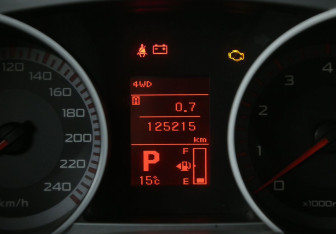 Подержанный автомобиль Mitsubishi Outlander 2008 года (18 фото)