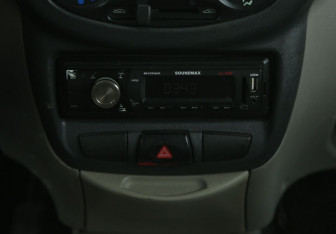 Подержанный автомобиль LADA (ВАЗ) Kalina Hatchback 2007 года (13 фото)