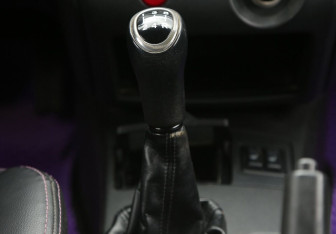 Подержанный автомобиль Mitsubishi Outlander 2006 года (13 фото)