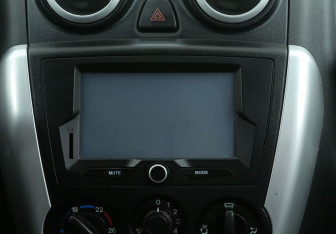 Подержанный автомобиль LADA (ВАЗ) Granta Sedan 2014 года (13 фото)