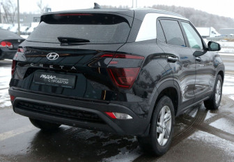 Подержанный автомобиль Hyundai Creta 2022 года (6 фото)