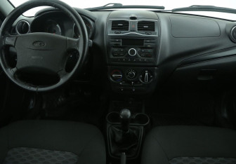 Подержанный автомобиль LADA (ВАЗ) Granta Wagon 2023 года (12 фото)