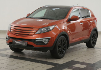 Подержанный автомобиль Kia Sportage 2013 года (8 фото)