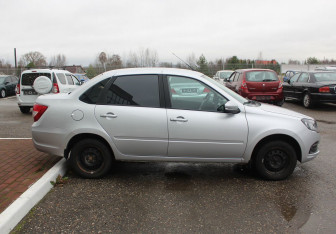 Подержанный автомобиль LADA (ВАЗ) Granta Sedan 2023 года (8 фото)