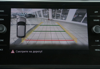 Подержанный автомобиль Volkswagen Tiguan 2017 года (19 фото)