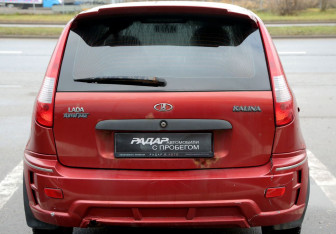 Подержанный автомобиль LADA (ВАЗ) Kalina Hatchback 2010 года (5 фото)