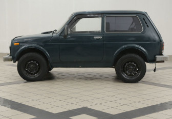 Подержанный автомобиль LADA (ВАЗ) 2121 (4x4) 2007 года (7 фото)