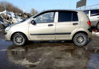 Подержанный автомобиль Hyundai Getz 2010 года (8 фото)