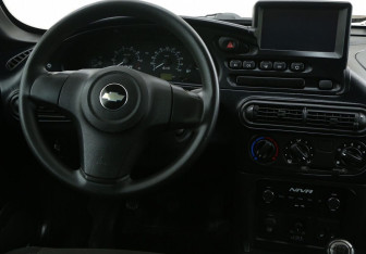 Подержанный автомобиль Chevrolet Niva 2019 года (14 фото)