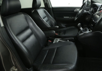 Подержанный автомобиль Great Wall Hover H6 2014 года (10 фото)