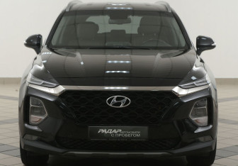 Подержанный автомобиль Hyundai Santa Fe 2019 года (6 фото)